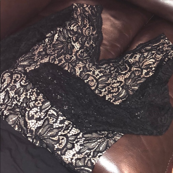 Express lace body suit - Picture 3 of 4